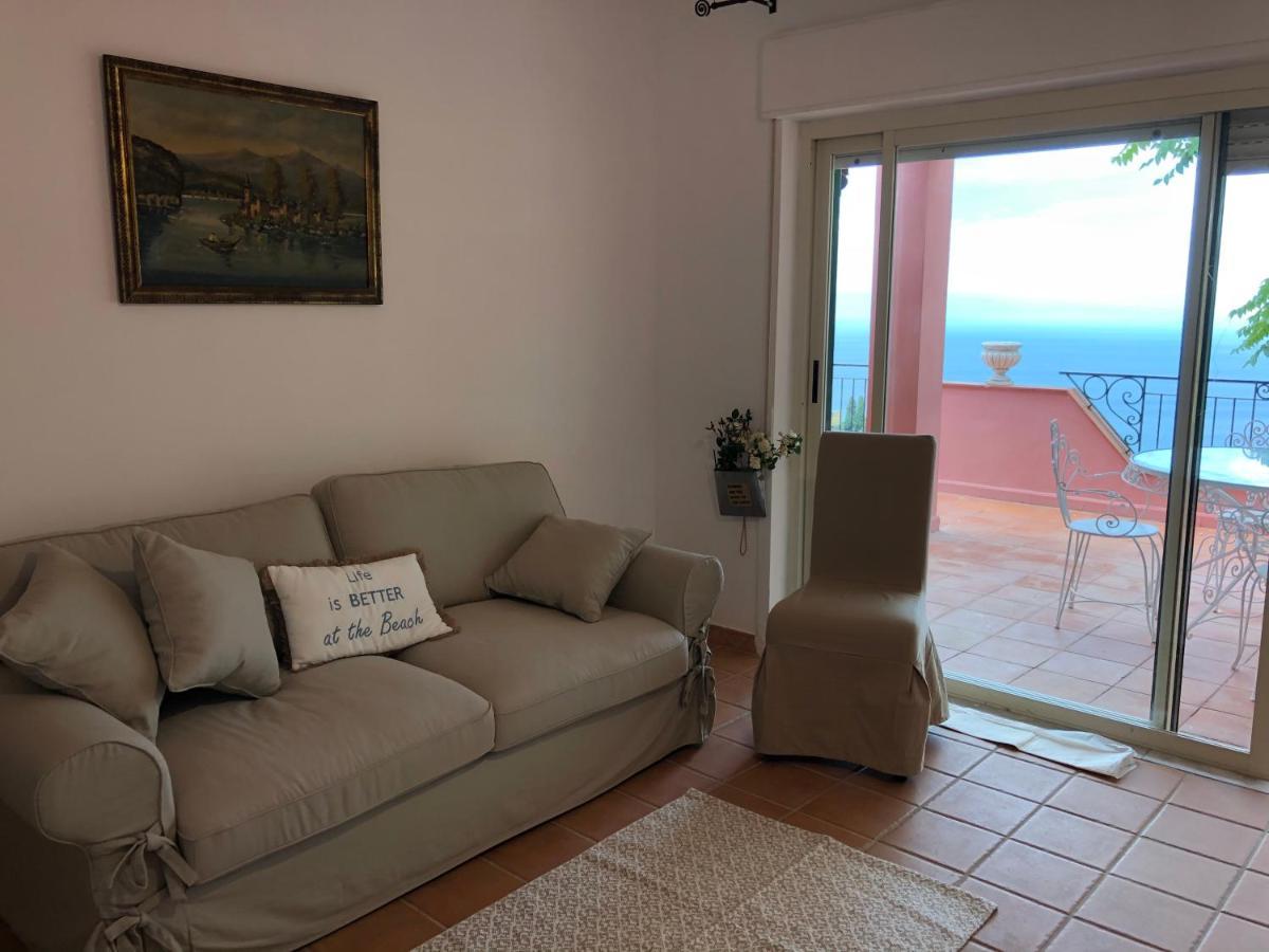 تاورمينا Villa Le Petit Paradis المظهر الخارجي الصورة