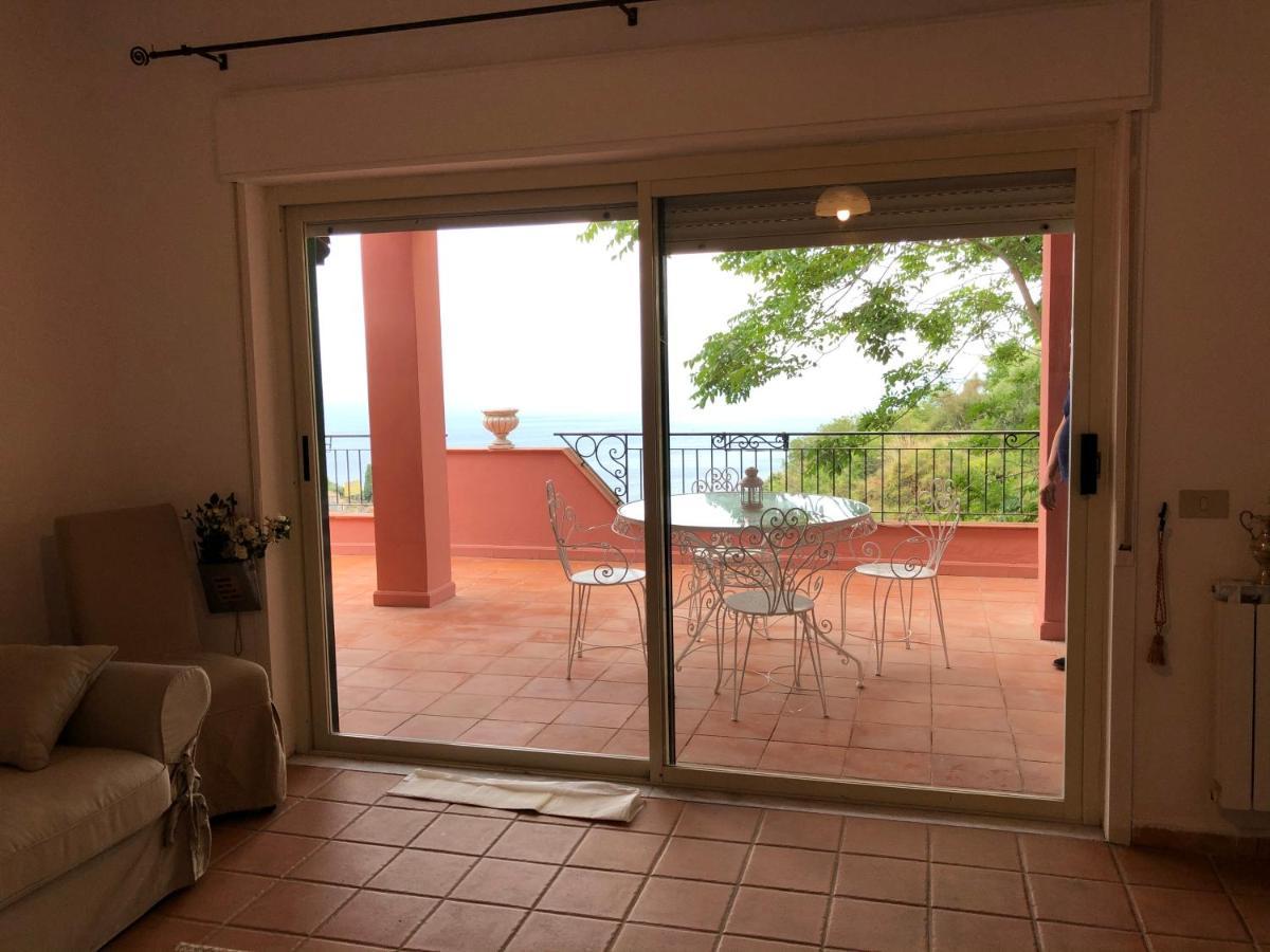 تاورمينا Villa Le Petit Paradis المظهر الخارجي الصورة